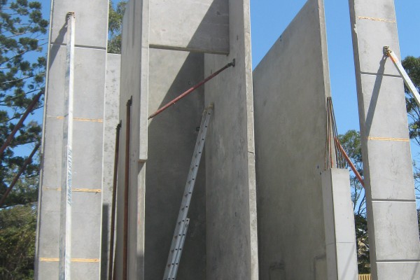 Goodna Lift well and panel lift